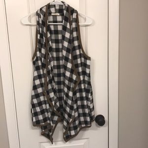 Adorable buffalo check plaid vest.
